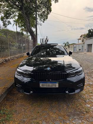 BMW 320i 2.0 16V TURBO GASOLINA SPORT GP AUTOMÁTICO