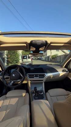 BMW-320i-2020