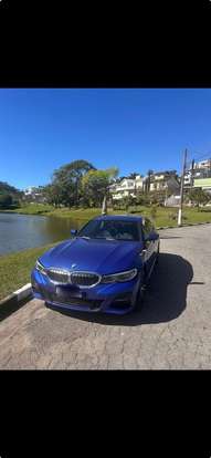 BMW-330e-2021