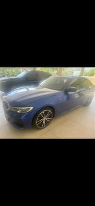 BMW-330e-2021