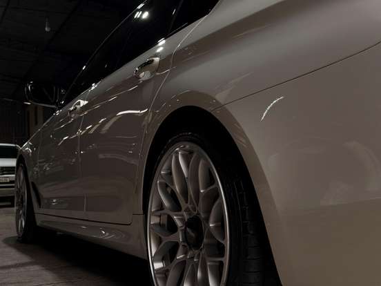 BMW-540i-2017