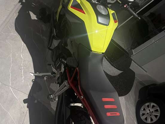 BMW-F 900 GS PLUS BMW-F 900 GS PLUS-2025