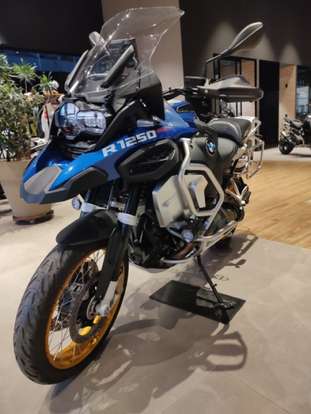 BMW-R 1250 GS ADVENTURE-2024