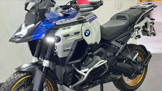 BMW-R 1300 GS ADVENTURE TROPHY-2025