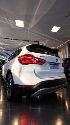 BMW-X1-2.0 16V TURBO ACTIVEFLEX SDRIVE20I 4P AUTOMÁTICO BMW-X1-2017