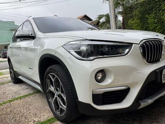 BMW-X1-2.0 16V TURBO ACTIVEFLEX SDRIVE20I X-LINE 4P AUTOMÁTICO BMW-X1-2017