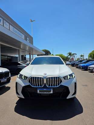 BMW-X6-2025