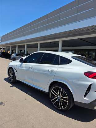 BMW-X6-2025