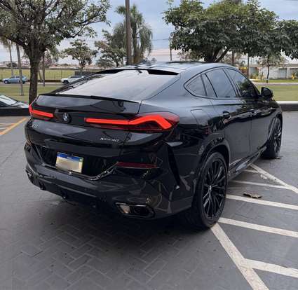 BMW-X6-2025