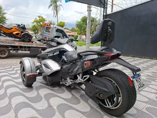 CAN-AM-SPYDER RS-2008