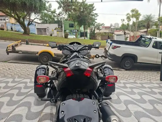 CAN-AM-SPYDER RS-S CAN-AM-SPYDER RS-S-2012