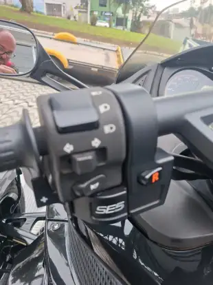 CAN-AM-SPYDER RS-S-2012