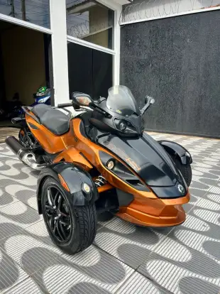 CAN-AM-SPYDER RS-S CAN-AM-SPYDER RS-S-2011