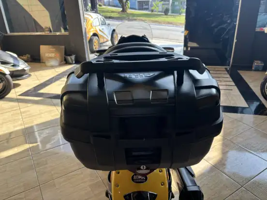 CAN-AM-SPYDER RT-S-2013