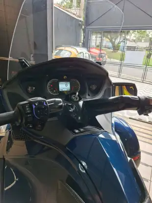 CAN-AM-SPYDER RT-S-2010