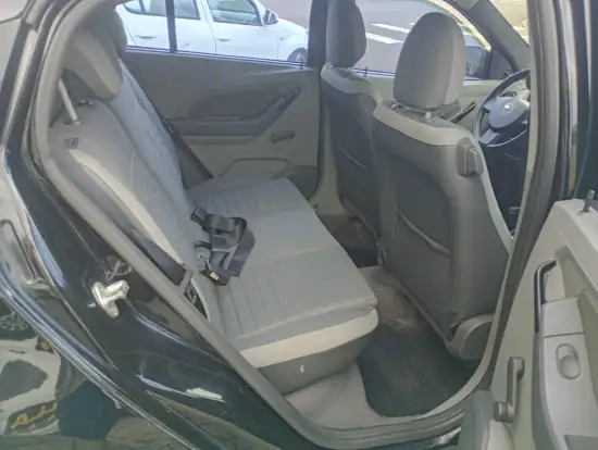 CHEVROLET-AGILE-2012