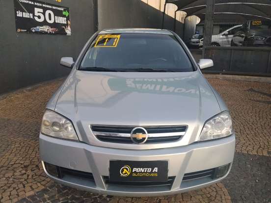 CHEVROLET-ASTRA-2010