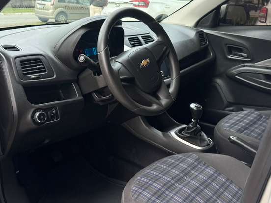 CHEVROLET-COBALT-2018