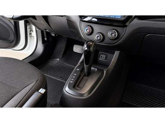 CHEVROLET-COBALT-2017