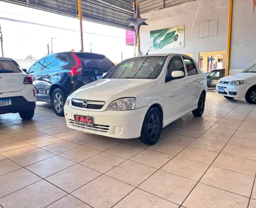 CHEVROLET CORSA 1.4 MPFI PREMIUM SEDAN 8V FLEX 4P MANUAL
