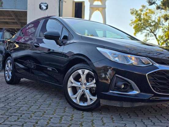 CHEVROLET-CRUZE-2022