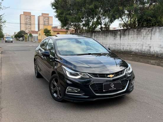CHEVROLET-CRUZE-2018