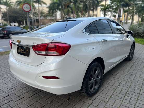 CHEVROLET-CRUZE-2021