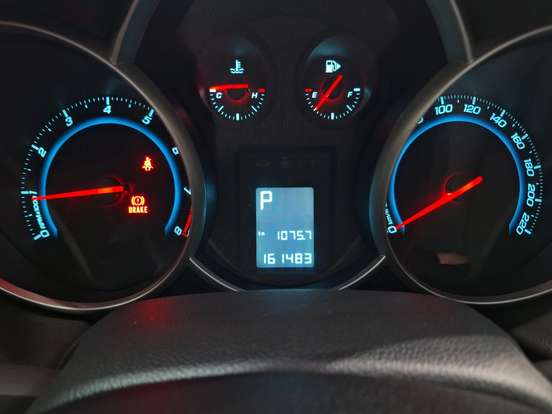 CHEVROLET-CRUZE-2014