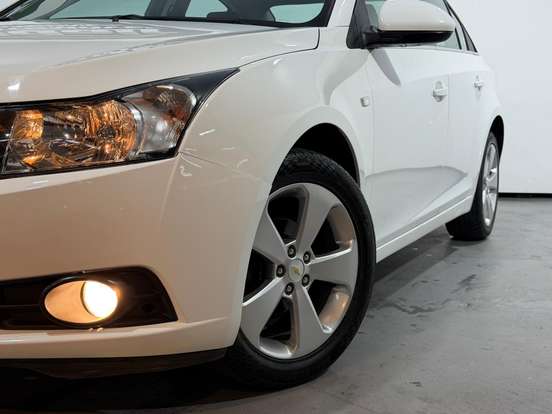 CHEVROLET-CRUZE-1.8 LT 16V FLEX 4P AUTOMÁTICO CHEVROLET-CRUZE-2014