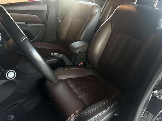 CHEVROLET-CRUZE-2014