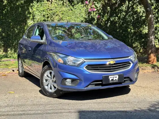 CHEVROLET-ONIX-2018