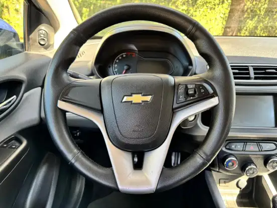 CHEVROLET-ONIX-2018