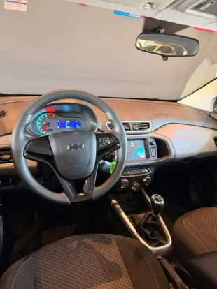 CHEVROLET-ONIX-2018