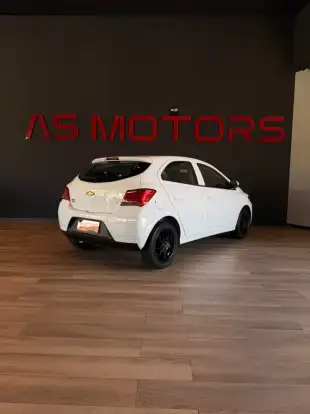CHEVROLET-ONIX-1.0 MPFI LT 8V FLEX 4P MANUAL CHEVROLET-ONIX-2018