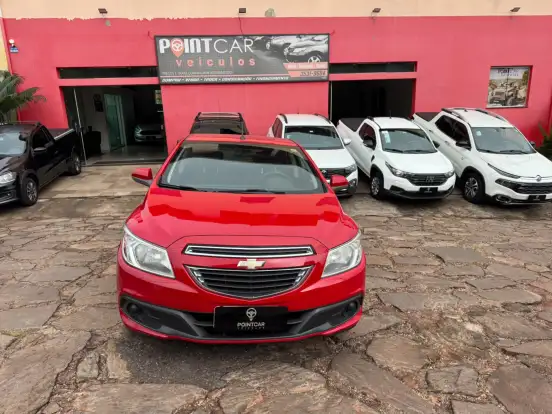 CHEVROLET-ONIX-2013