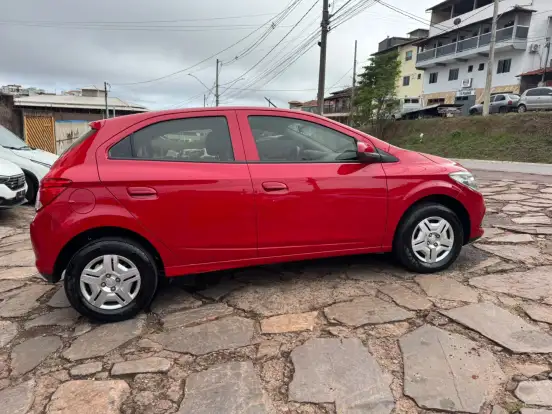 CHEVROLET-ONIX-2013