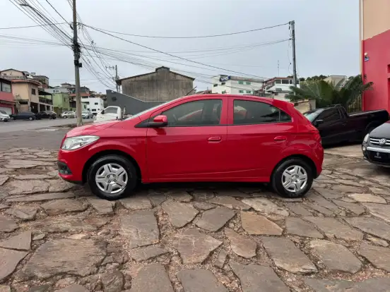 CHEVROLET-ONIX-2013