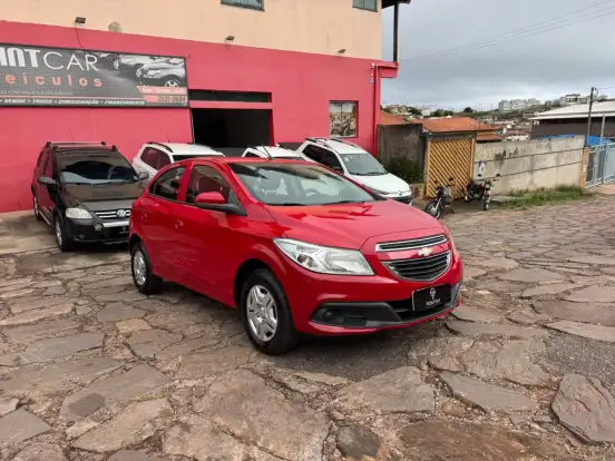 CHEVROLET-ONIX-1.0 MPFI LT 8V FLEX 4P MANUAL CHEVROLET-ONIX-2013
