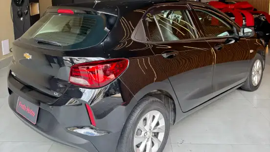 CHEVROLET-ONIX-2022