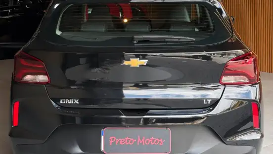 CHEVROLET-ONIX-2022