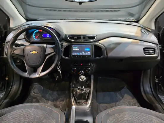 CHEVROLET-ONIX-2014