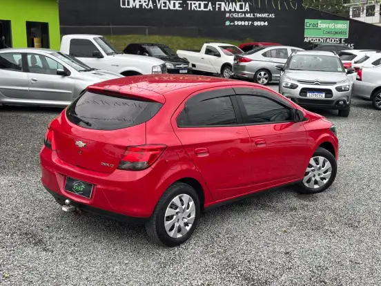 CHEVROLET-ONIX-2014