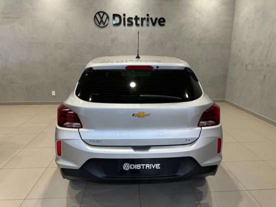 CHEVROLET-ONIX-2022