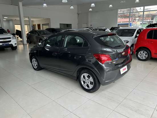 CHEVROLET-ONIX-1.0 MPFI LT 8V FLEX 4P MANUAL CHEVROLET-ONIX-2018