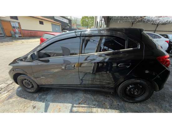 CHEVROLET-ONIX-2014