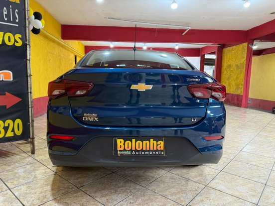 CHEVROLET-ONIX-2021