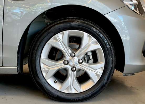 CHEVROLET-ONIX-2024