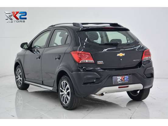 CHEVROLET-ONIX-1.4 MPFI ACTIV 8V FLEX 4P AUTOMÁTICO CHEVROLET-ONIX-2017