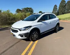 CHEVROLET ONIX 1.4 MPFI ACTIV 8V FLEX 4P AUTOMÁTICO CHEVROLET ONIX 1.4 MPFI ACTIV 8V FLEX 4P AUTOMÁTICO