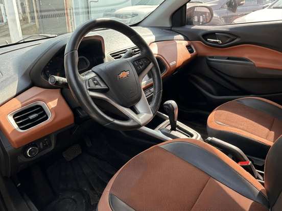 CHEVROLET-ONIX-1.4 MPFI ACTIV 8V FLEX 4P AUTOMÁTICO CHEVROLET-ONIX-2017